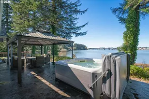 85675 Glenada Rd, Florence, OR 97439 - Photo 35