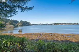 85675 Glenada Rd, Florence, OR 97439 - Photo 33