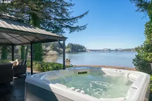 85675 Glenada Rd, Florence, OR 97439 - Photo 3