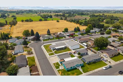 1530 W Brock Ave, Hermiston, OR 97838 - Photo 35