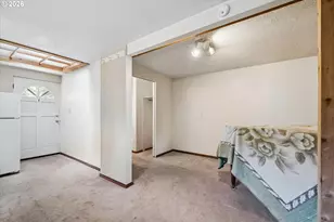 663 Van Buren St, Eugene, OR 97402 - Photo 29