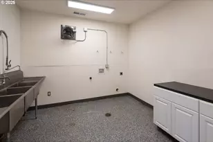 15990 SW Culver Hwy, Culver, OR 97734 - Photo 33