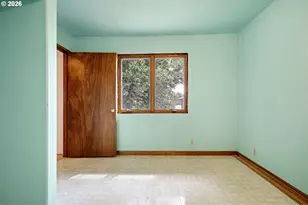 340 N 7th St, Harrisburg, OR 97446 - Photo 21