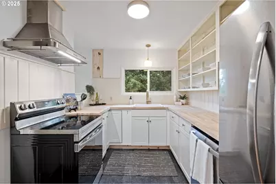 3569 Willamette St, Eugene, OR 97405 - Photo 13