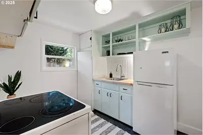 3569 Willamette St, Eugene, OR 97405 - Photo 25