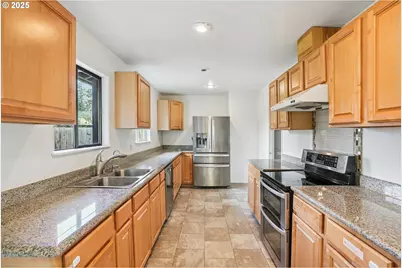 4907 SE 113th Ave, Portland, OR 97266 - Photo 11