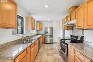 4907 SE 113th Ave, Portland, OR 97266 - Photo 11