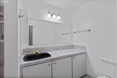 860 SW 10th St, Lincoln City, OR 97367 - Photo 21