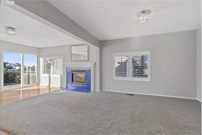 860 SW 10th St, Lincoln City, OR 97367 - Photo 11