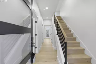 6900 SE Brooklyn St, Portland, OR 97206 - Photo 3