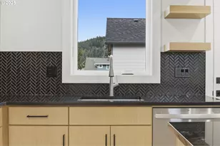 6900 SE Brooklyn St, Portland, OR 97206 - Photo 11