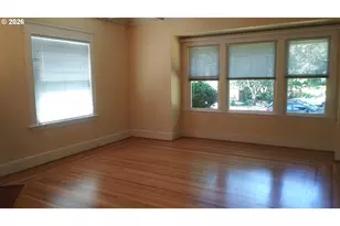 1926 NE 11th Ave, Portland, OR 97212 - Photo 3