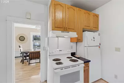 428 NW 12th St, Corvallis, OR 97330 - Photo 15