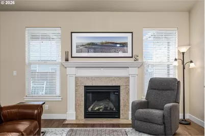 4155 Stellar Way, Springfield, OR 97478 - Photo 9