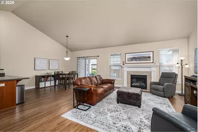 4155 Stellar Way, Springfield, OR 97478 - Photo 7