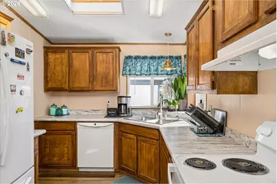 5335 Main St #157, Springfield, OR 97478 - Photo 9
