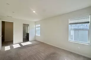 64 NE 134th Pl, Portland, OR 97230 - Photo 15