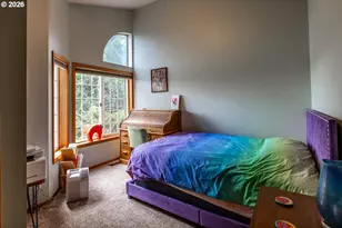 2660 Bowmont Dr, Eugene, OR 97405 - Photo 27