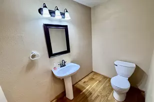 2660 Bowmont Dr, Eugene, OR 97405 - Photo 7