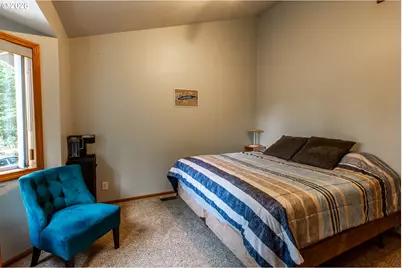 2660 Bowmont Dr, Eugene, OR 97405 - Photo 25