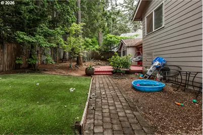 2660 Bowmont Dr, Eugene, OR 97405 - Photo 37