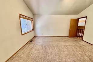 2660 Bowmont Dr, Eugene, OR 97405 - Photo 27