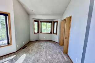 2660 Bowmont Dr, Eugene, OR 97405 - Photo 19