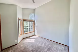 2660 Bowmont Dr, Eugene, OR 97405 - Photo 21