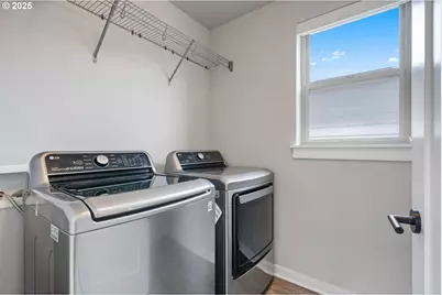 8058 SE Reddington St, Hillsboro, OR 97123 - Photo 27