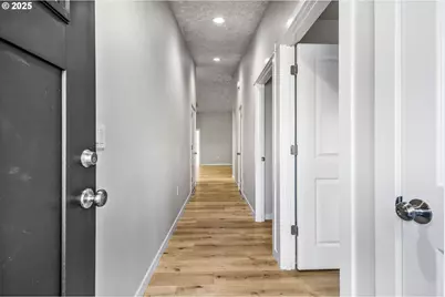 3631 Green River Rd, Sweet Home, OR 97386 - Photo 25