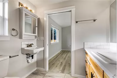 3631 Green River Rd, Sweet Home, OR 97386 - Photo 9