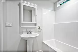 3631 Green River Rd, Sweet Home, OR 97386 - Photo 19