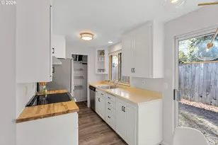 3828 NE 70th Ave, Portland, OR 97213 - Photo 9