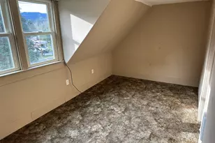 475 NE Alder St, Mill City, OR 97360 - Photo 13