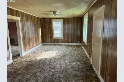 475 NE Alder St, Mill City, OR 97360 - Photo 7