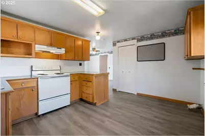 16780 SW Muddy Valley Rd, McMinnville, OR 97128 - Photo 21