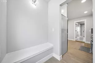 1925 SE Sherrett St, Portland, OR 97202 - Photo 13