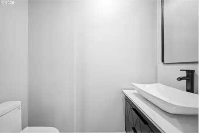 1925 SE Sherrett St, Portland, OR 97202 - Photo 21