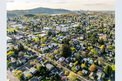 1925 SE Sherrett St, Portland, OR 97202 - Photo 37