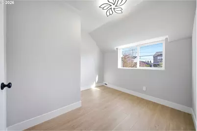1925 SE Sherrett St, Portland, OR 97202 - Photo 23