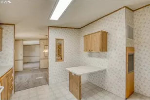 18485 SW Pacific Dr, Tualatin, OR 97062 - Photo 11