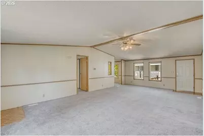 18485 SW Pacific Dr #unit 83, Tualatin, OR 97062 - Photo 5