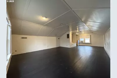 960/970 W 7th Ave, Eugene, OR 97402 - Photo 11