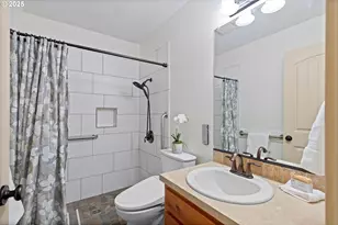 723 N 7th St, Carlton, OR 97111 - Photo 11