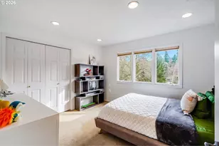 17282 Lake Haven Dr, Lake Oswego, OR 97035 - Photo 35