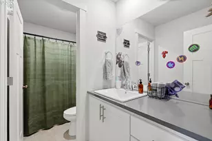 8815 SW Mohegan Ln, Tualatin, OR 97062 - Photo 29