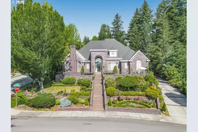 3889 SE Saint Andrews Pl, Gresham, OR 97080 - Photo 1