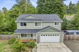 26 Marina Dr, Cathlamet, WA 98612 - Photo 1