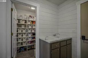 390 Kevin Ct S, Salem, OR 97306 - Photo 21