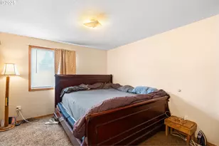 11625 SE Washington St, Portland, OR 97216 - Photo 25